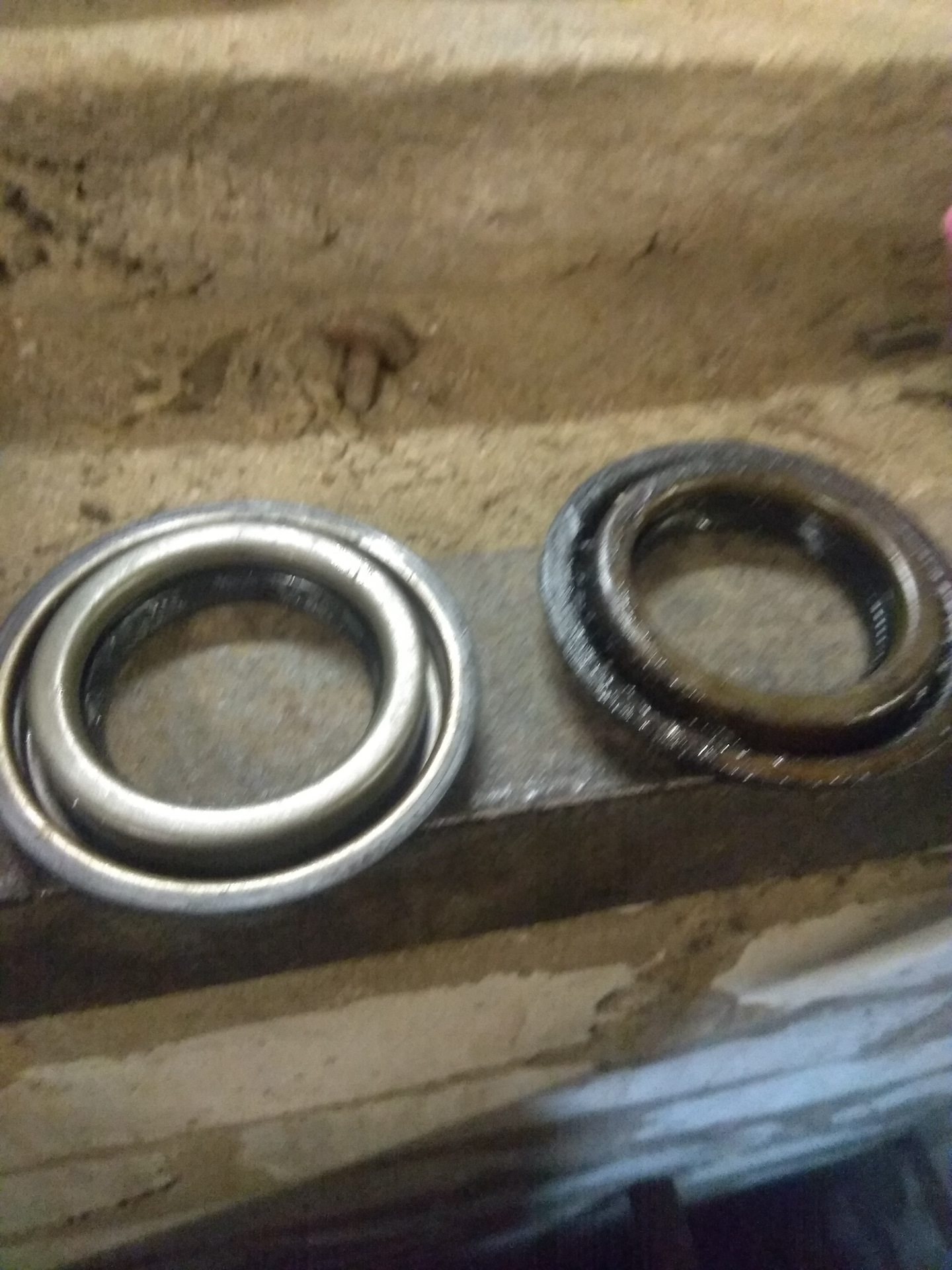 Сальники приводов ровер. Сальники приводов ровер. Уплотнение вала f835300020840. Сальники приводов ровер. 4 л.