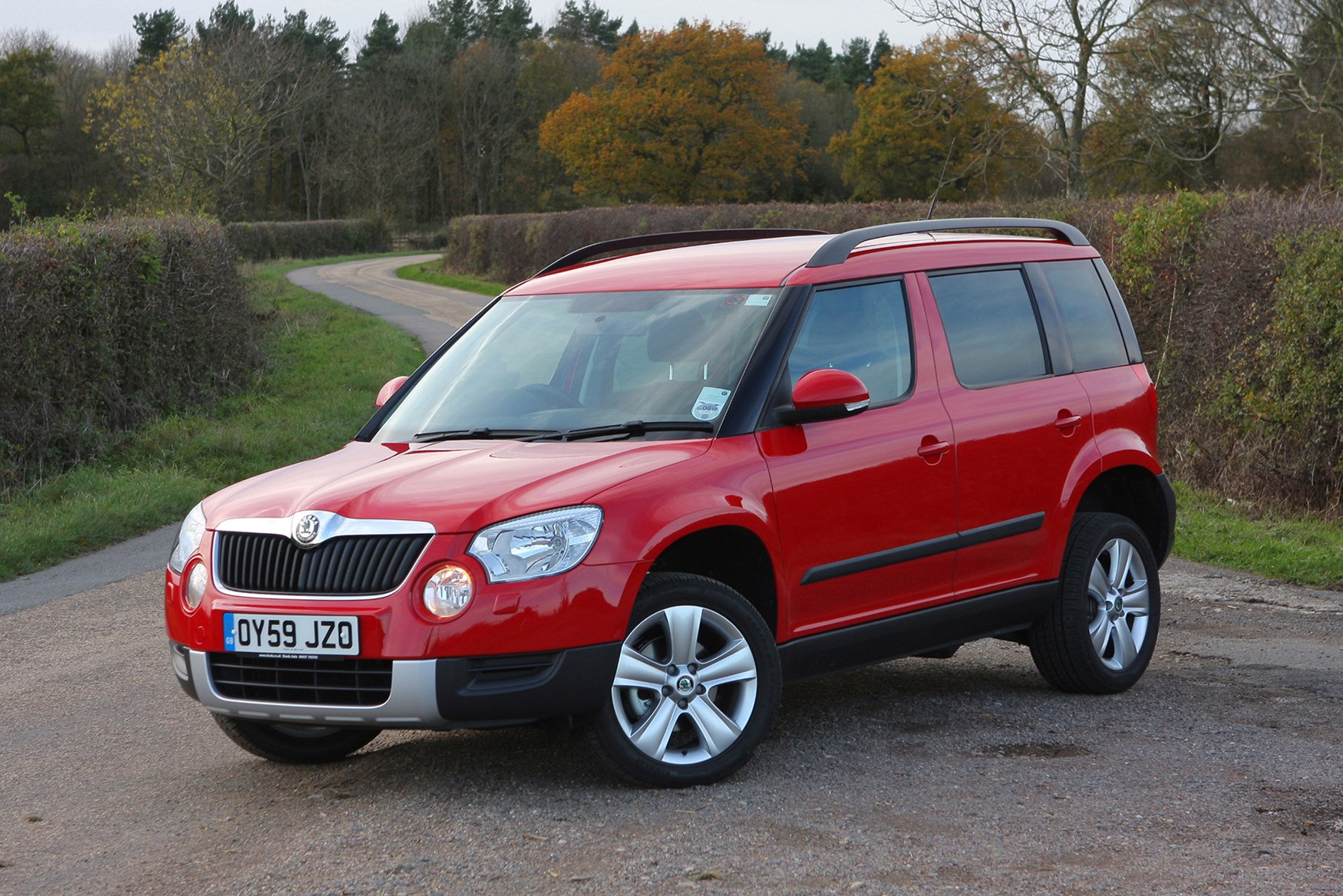 Шкода йети екатеринбург. Машина Шкода етти. Skoda Yeti 2. Шкода Йети 2005. Skoda Yeti 2007.