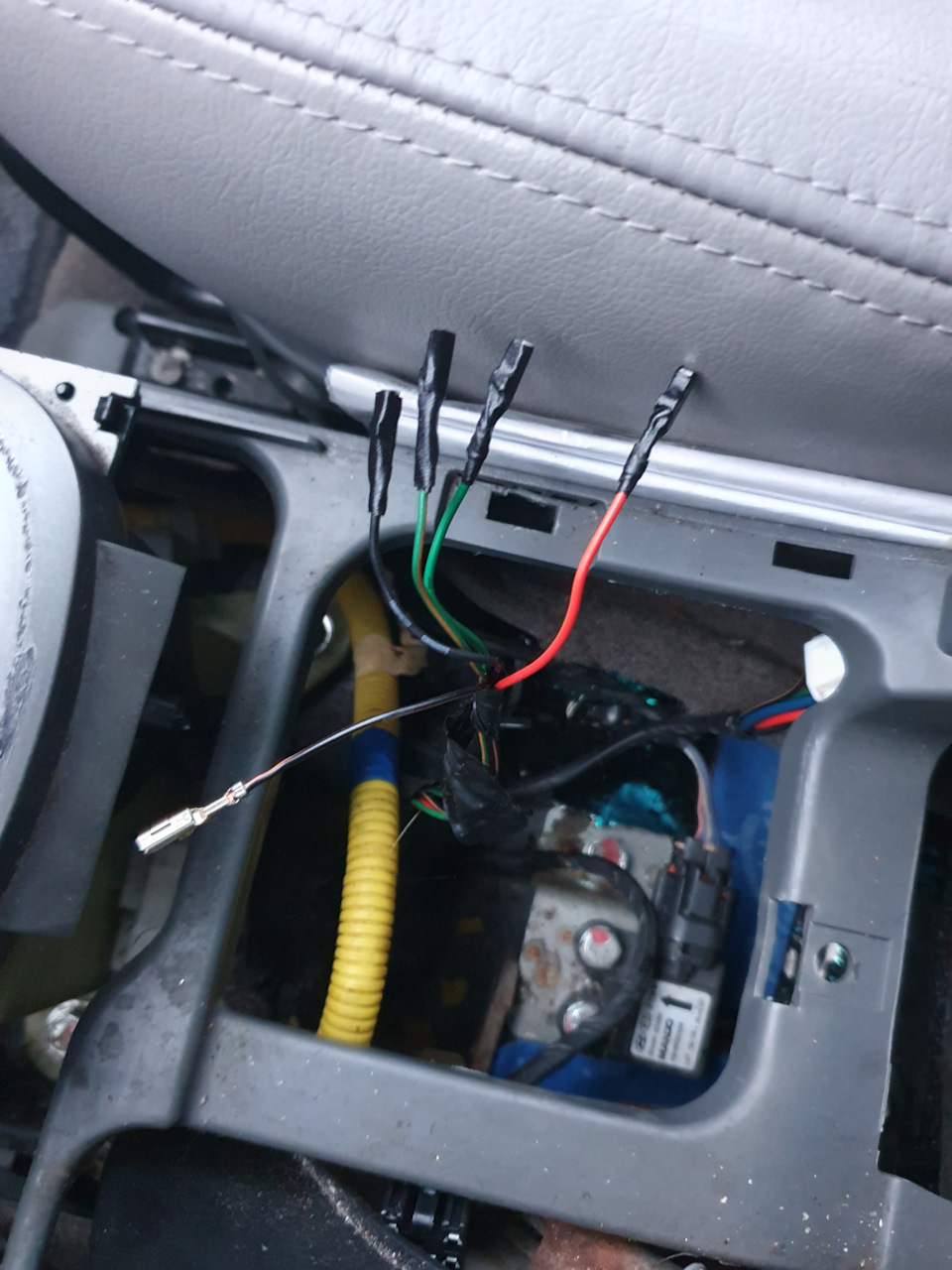 Photo from the logbook Hyundai Santa Fe (1G)