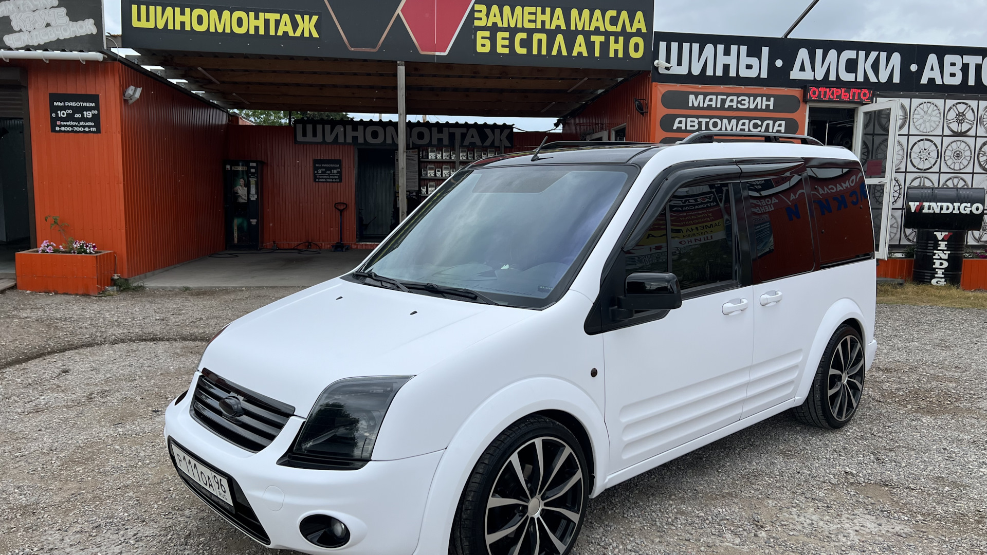 Ford Tourneo Connect (2G) 1.8 дизельный 2010 | на 19 тапках на DRIVE2