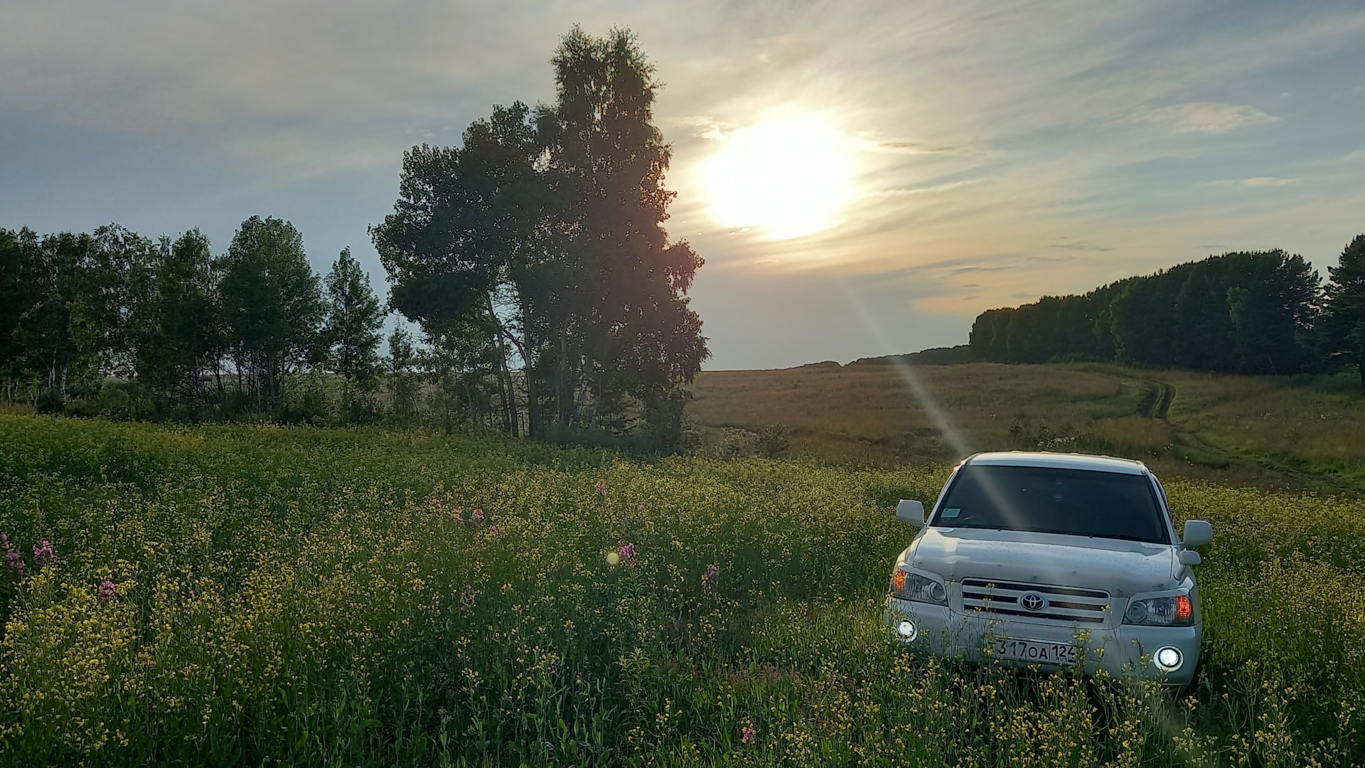 Продажа Toyota Kluger 2004 (бензин, АКПП) — с историей обслуживания —  DRIVE2.RU