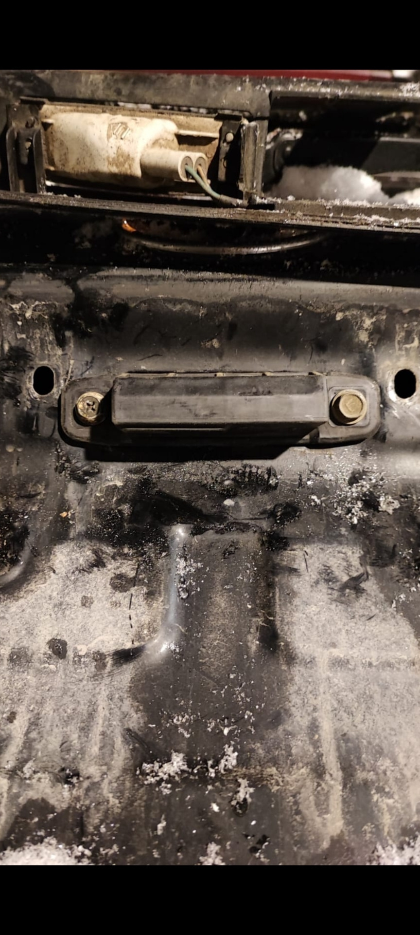 Готово . — Toyota Sequoia (1G)