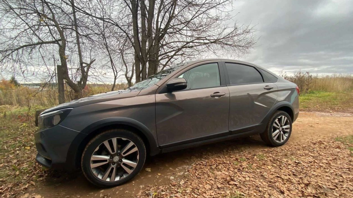 Продажа Lada Vesta Cross 2019 (бензин, МКПП) — с историей обслуживания —  DRIVE2.RU