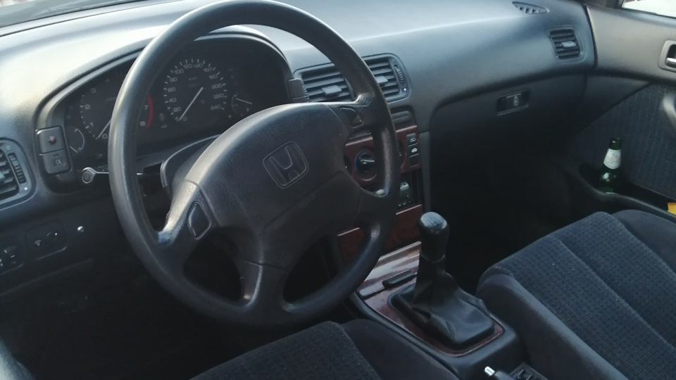 honda accord 1996 interior