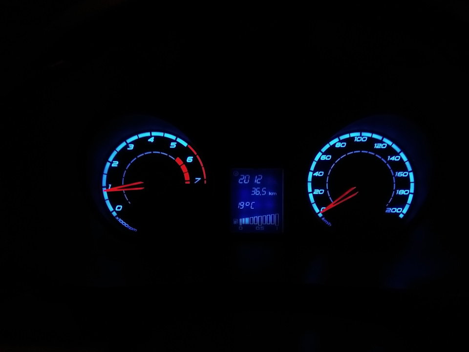 Пересвет щитка приборов - Lada Калина Универсал (2G), 1,6 л, 2014 года тюнинг DR