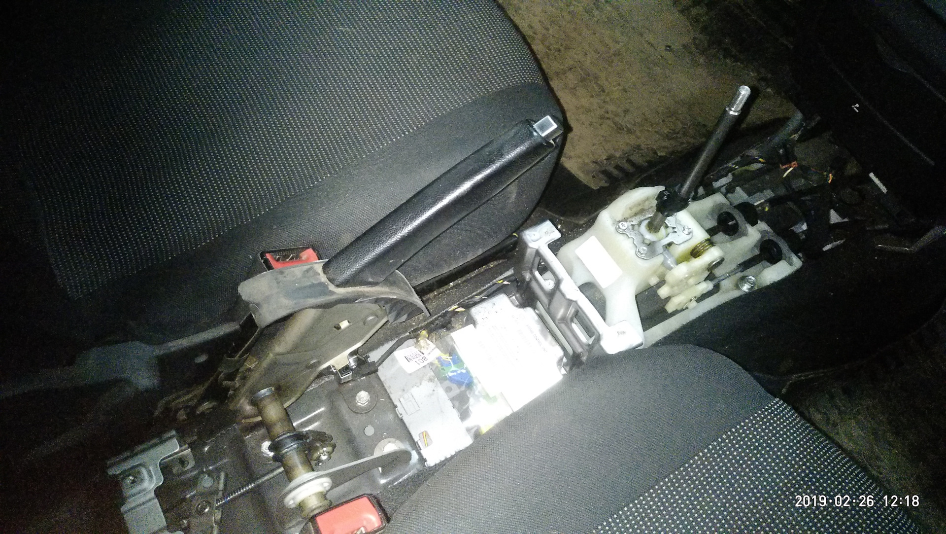 Колодки ручника. — KIA Ceed SW (1G), 1,6 л, 2007 года | своими руками ...