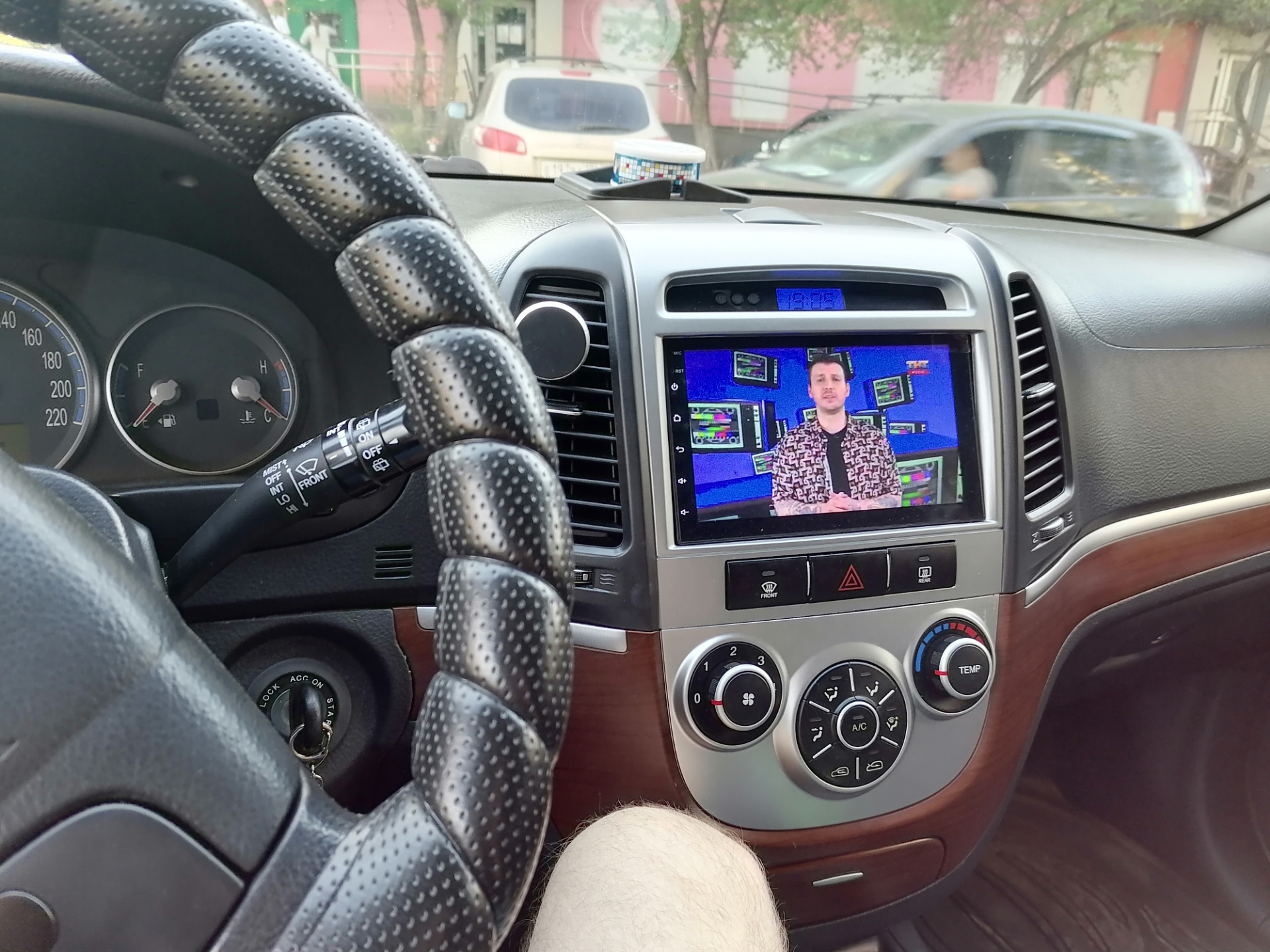 (10) Замена подрулевого шлейфа — Lada Гранта (1G), 1,6 л, 2013 года ...