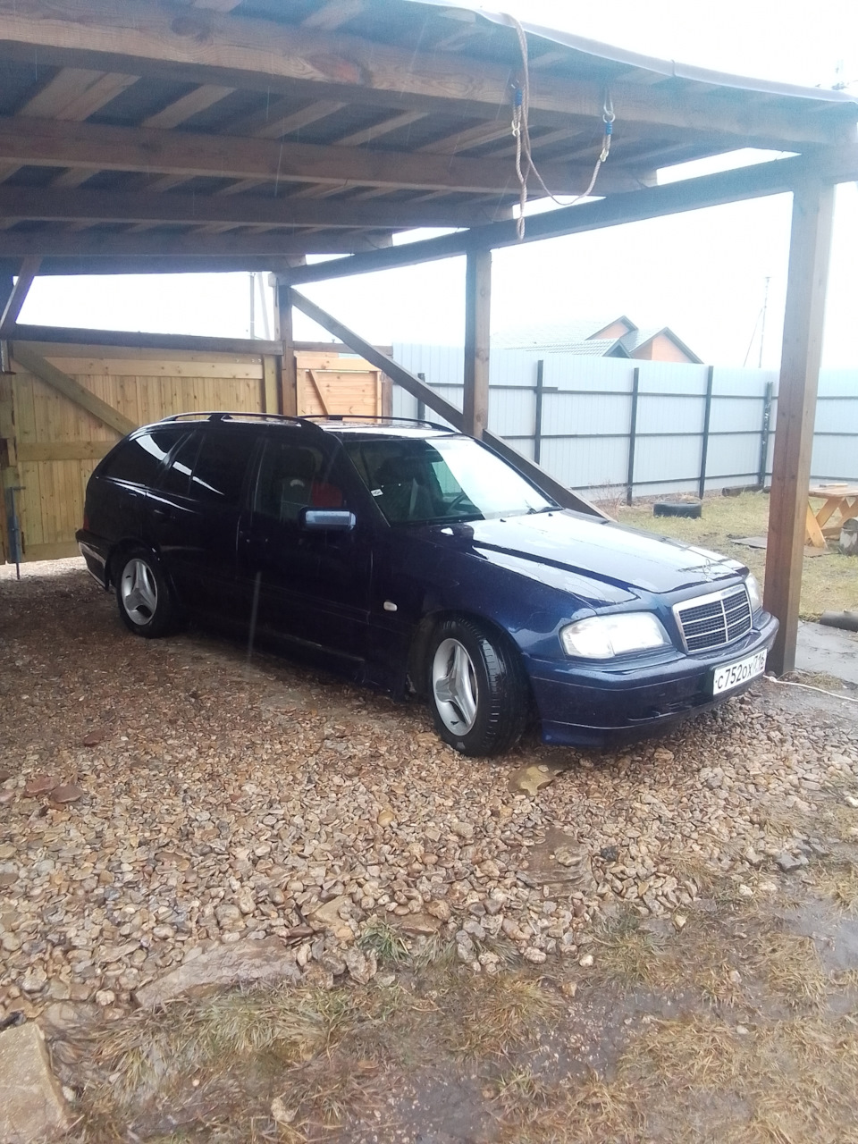 Фото в бортжурнале Mercedes-Benz C-Class Estate (S202)