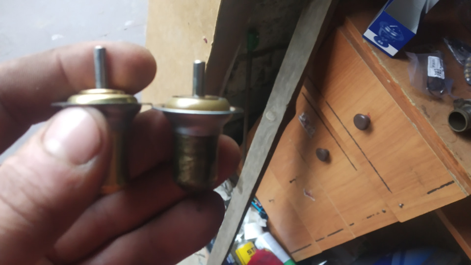 #неудачная замена термоэлемента — Lada Гранта лифтбек, 1,6 л, 2017 года ...