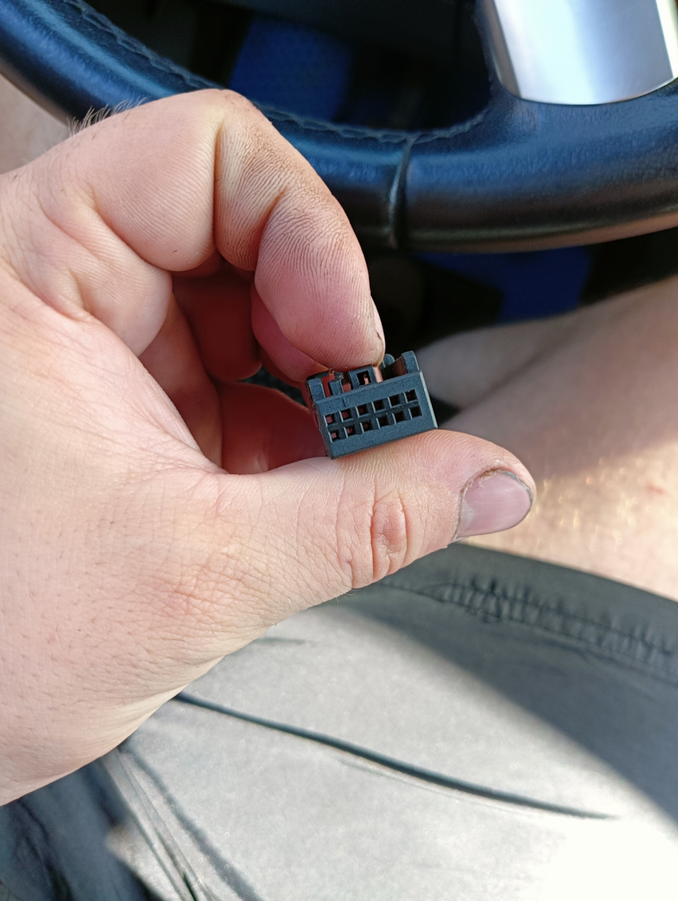 Блютуз вместо аукс — Ford Focus II Wagon, 1,8 л, 2007 года | автозвук ...