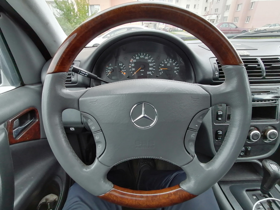 Перетяжка руля мерседес w220