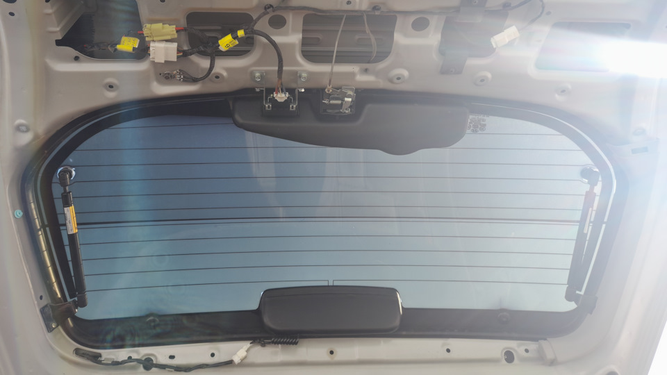 Задние дворники и обогрев стекла — Hyundai Tucson (JM), 2,7 л, 2008 ...