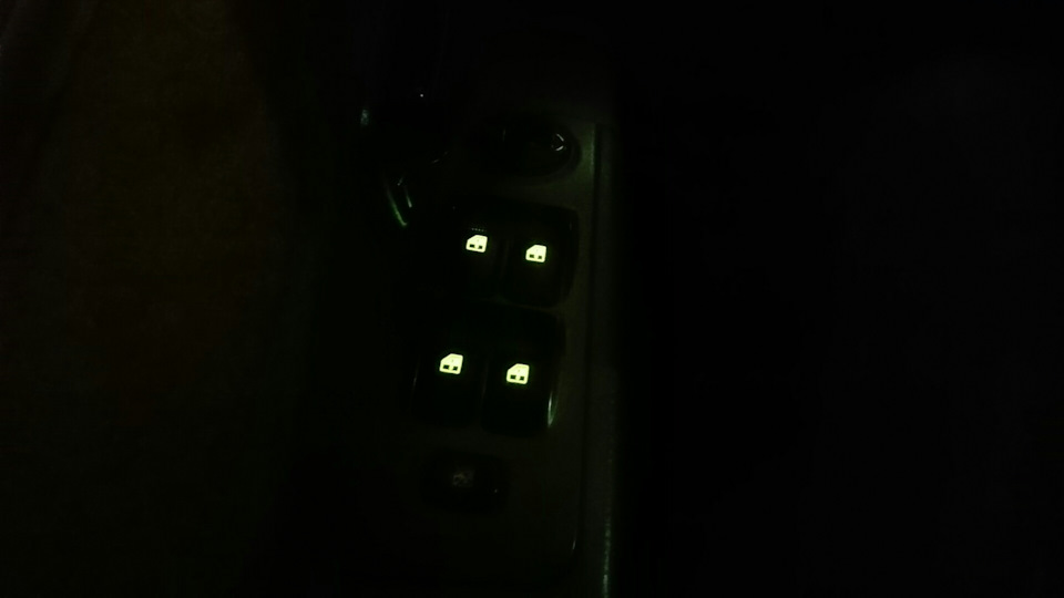 Конечно фото правильно свет не передаёт. — Hyundai Matrix