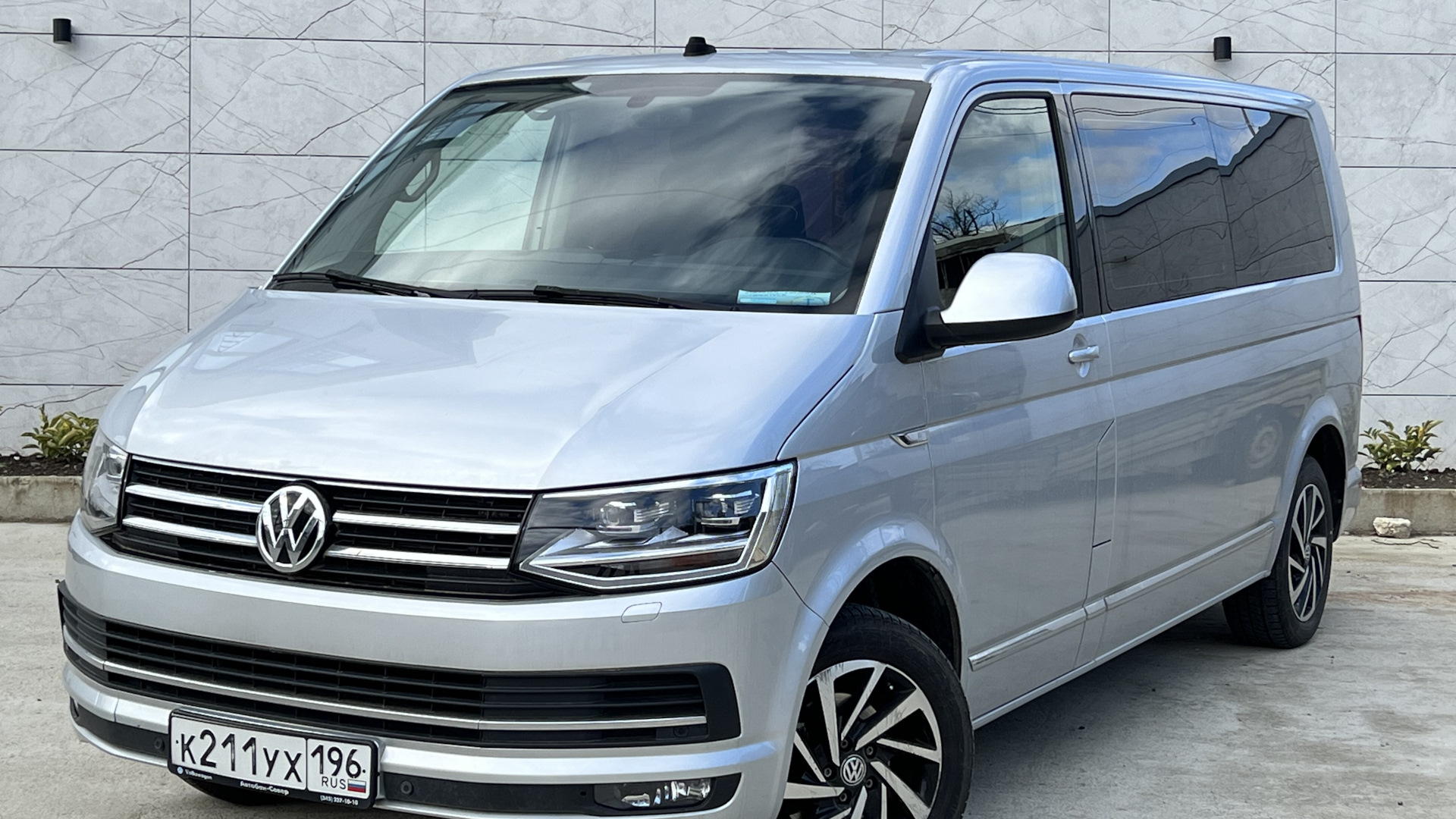 Volkswagen Caravelle (T6) 2.0 дизельный 2019 | Boing 999 на DRIVE2