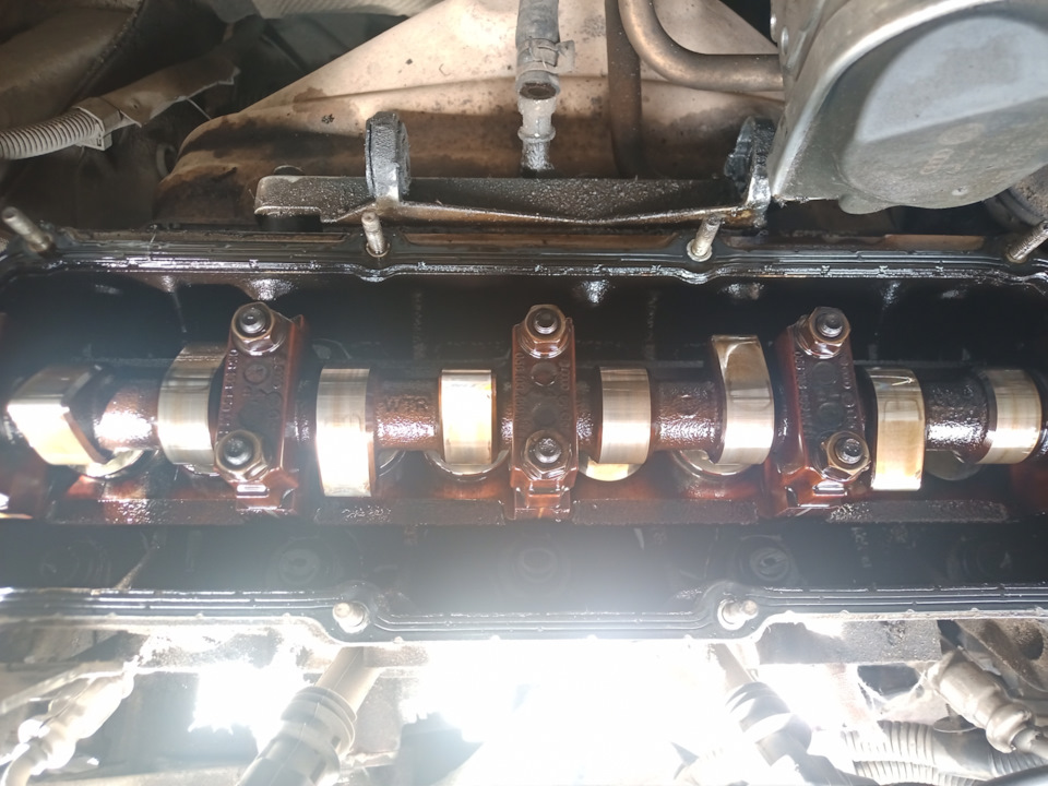 ТО, ГРМ, прокладка под крышку клапанов — Volkswagen Golf Mk4, 1,6 л ...