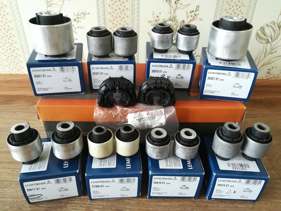 Замена салентблоков передних рычагов на S/Q3 - Volkswagen Golf Mk6, 1,4 л, 2010 