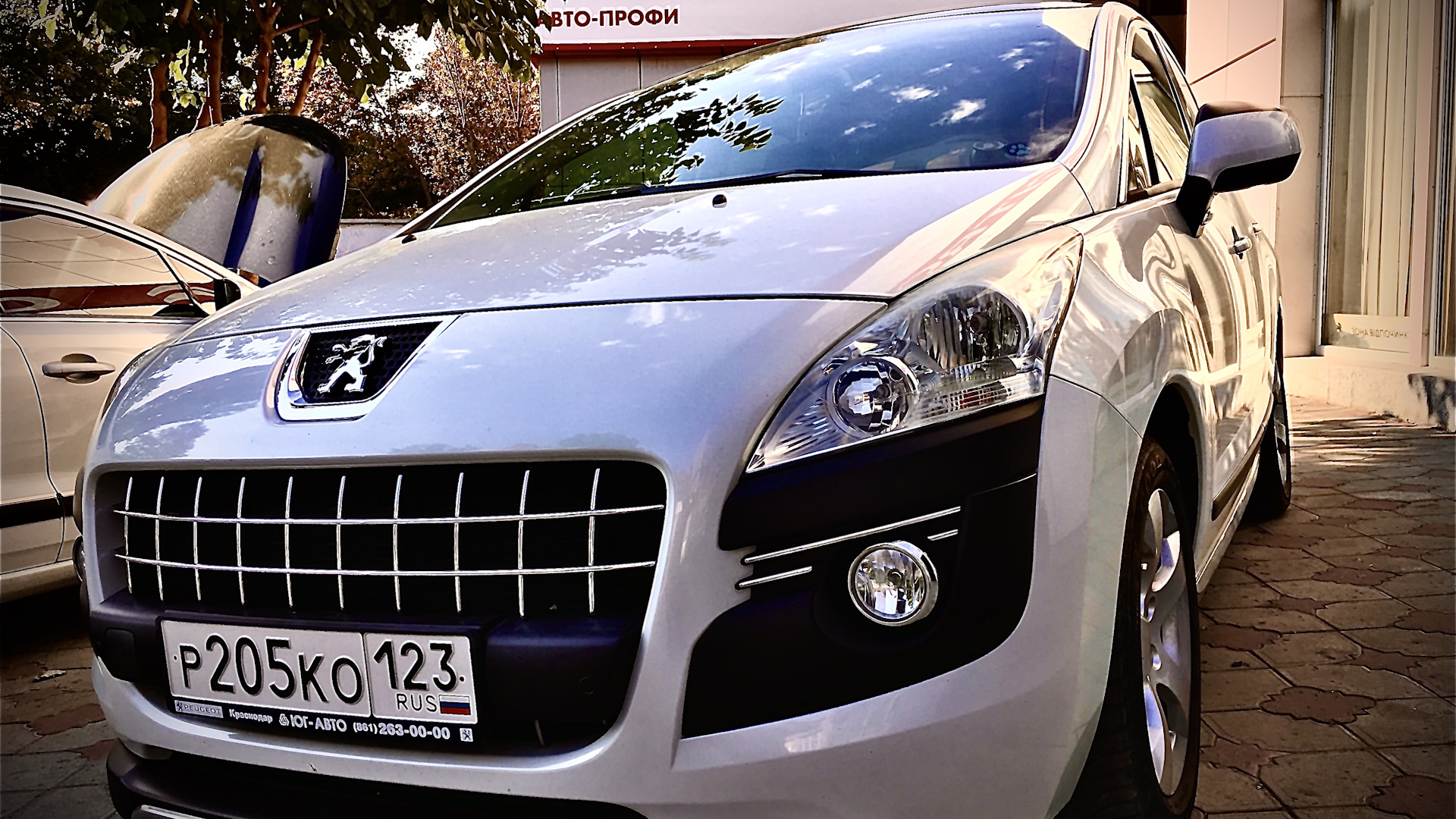 Peugeot 3008 (1G) 1.6 бензиновый 2012 | 1,6 TURBO на DRIVE2