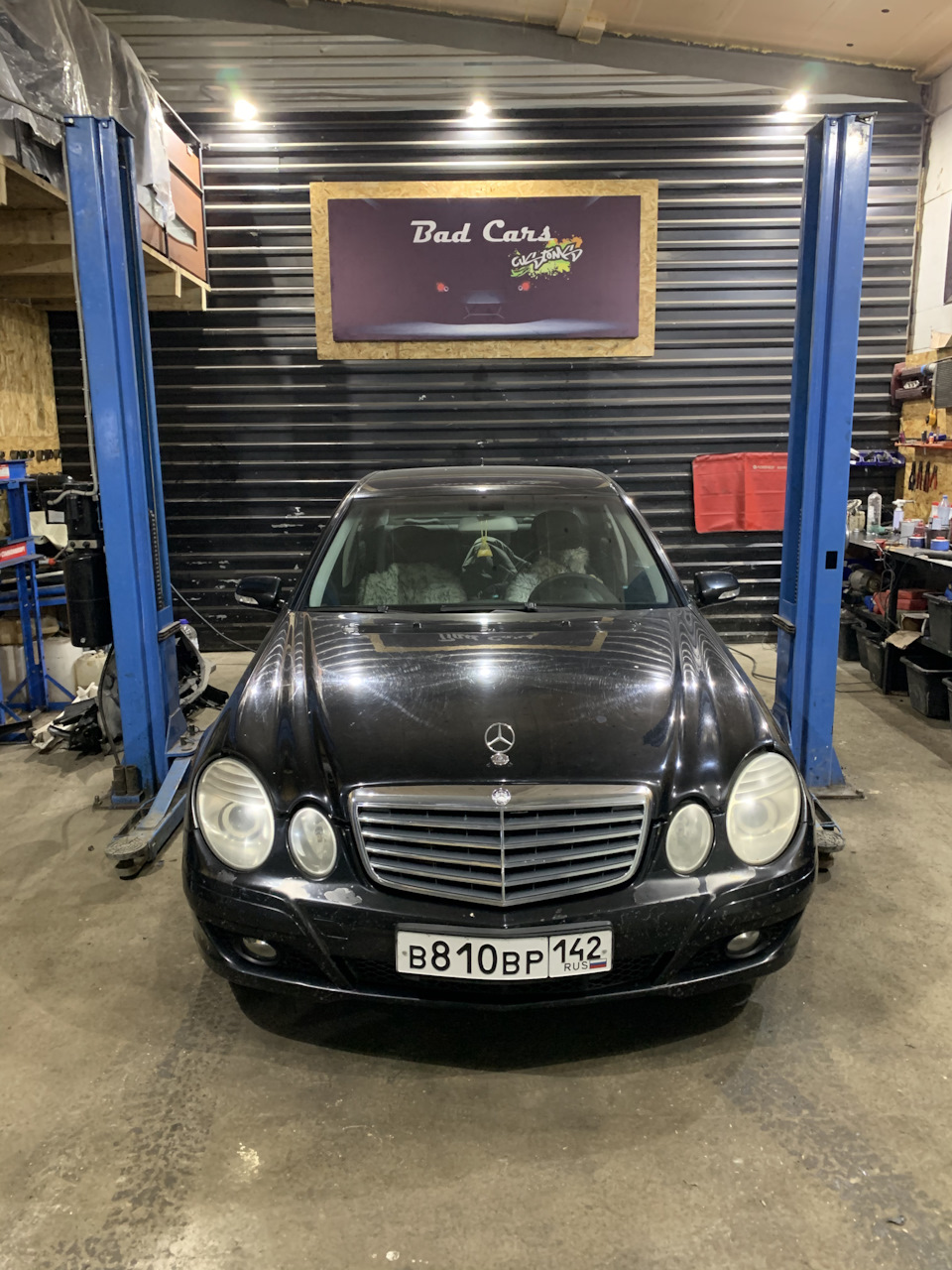 Замена передних тормозных дисков. — Mercedes-Benz E-Class (W211), 1,8 л ...