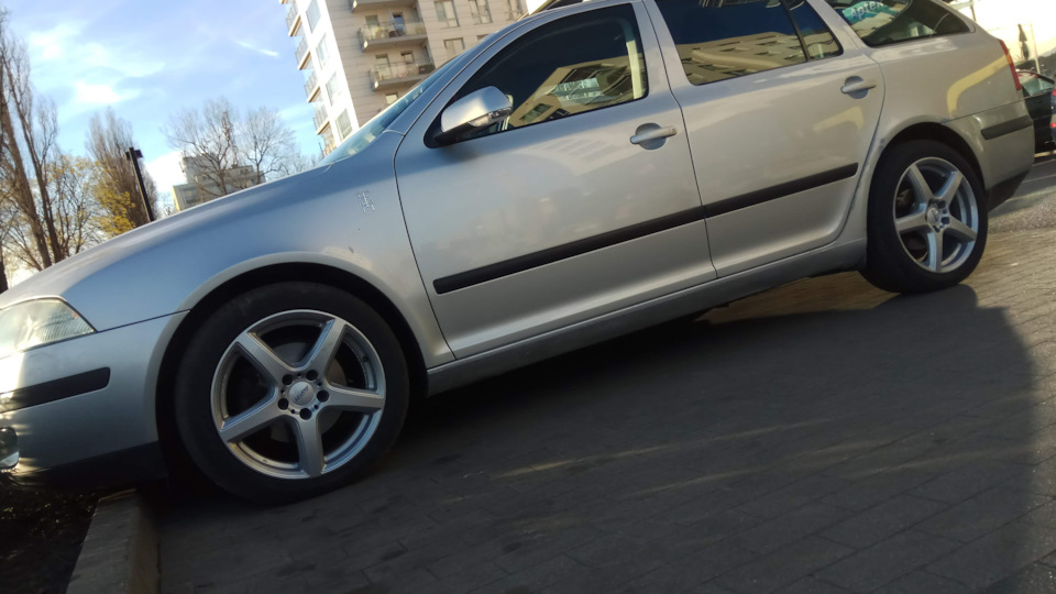 Метки на пружинах. — Skoda Octavia Combi A5 Mk2, 2 л, 2007 года ...