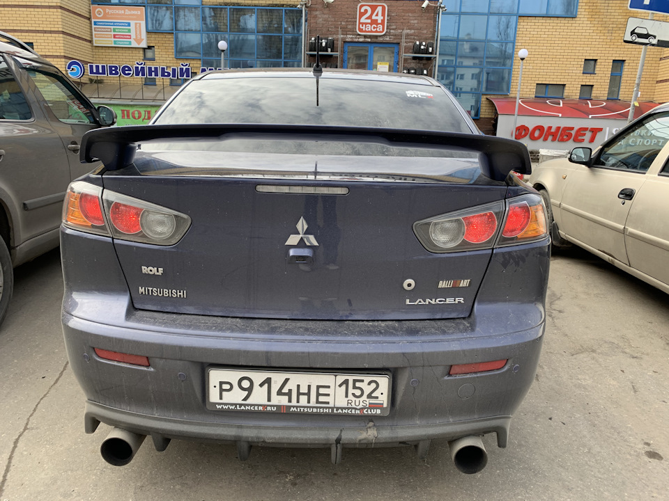 Задние габариты. — Mitsubishi Lancer X, 2 л, 2007 года | поломка | DRIVE2