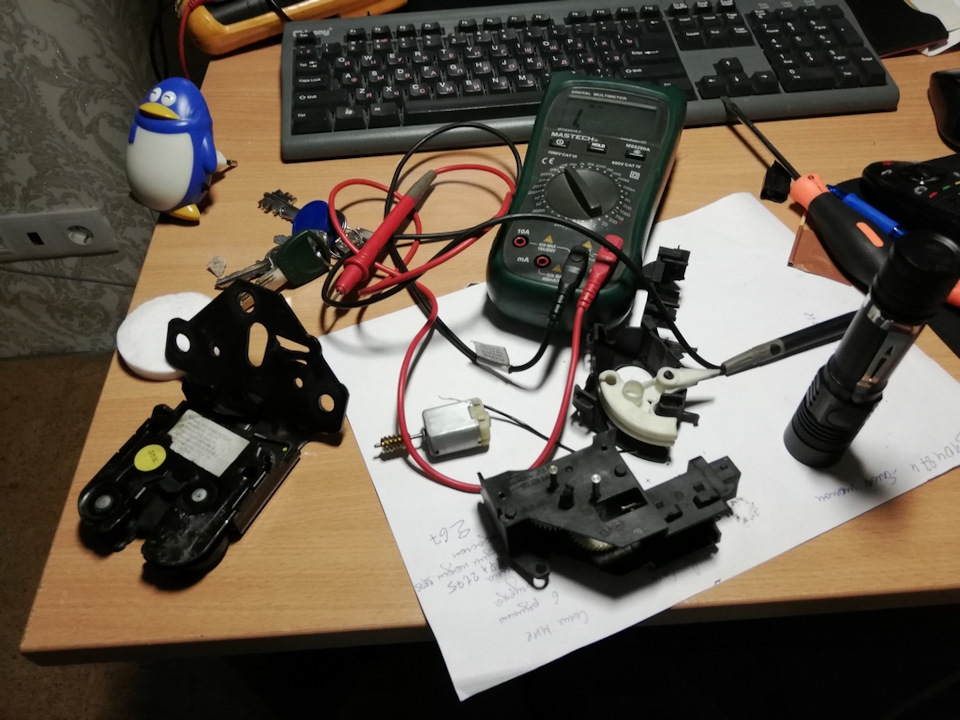 Дожим крышки багажника, нет реакции. Пофиксил. — Audi A6 Avant (C6), 3 ...