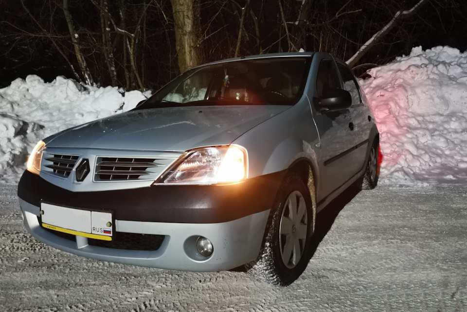 Новая фара. — Renault Logan (1G)