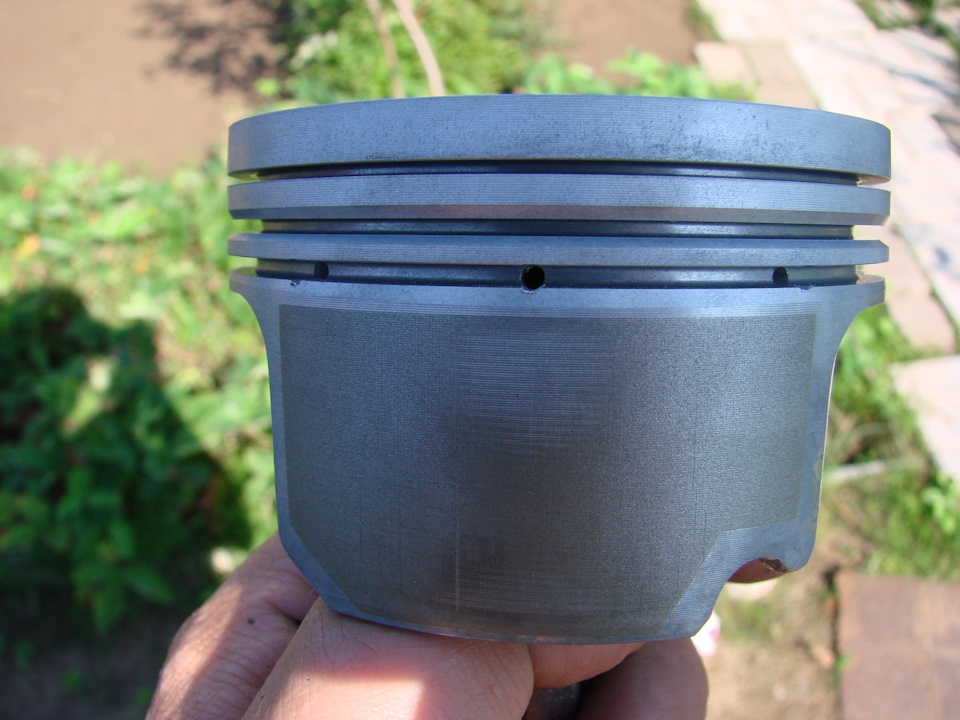 Маслосливные отверстия в поршнях ALT — Volkswagen Passat Variant (B5 ...