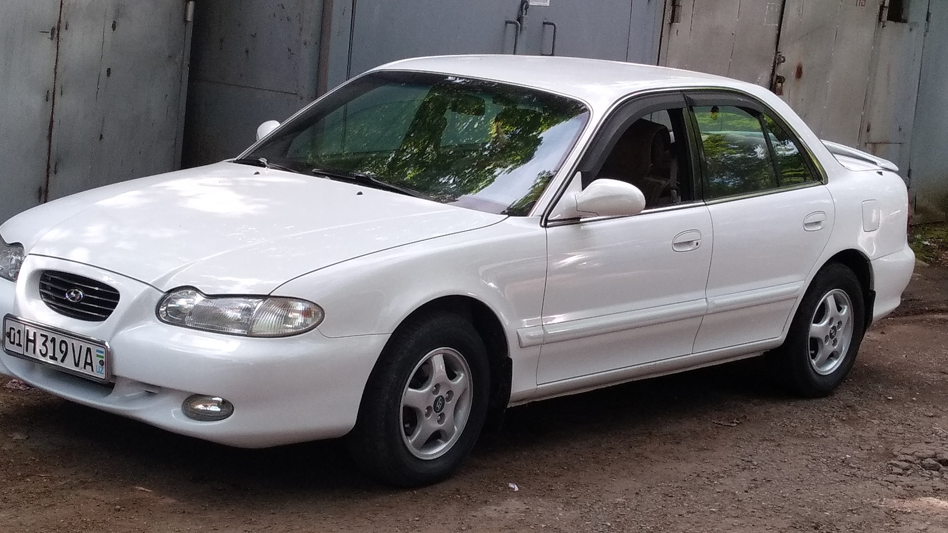 Третью сонату. Hyundai Sonata 1997. Hyundai Sonata 3 1997. Hyundai Sonata 1997 3.0. Хендай Соната 3.3.