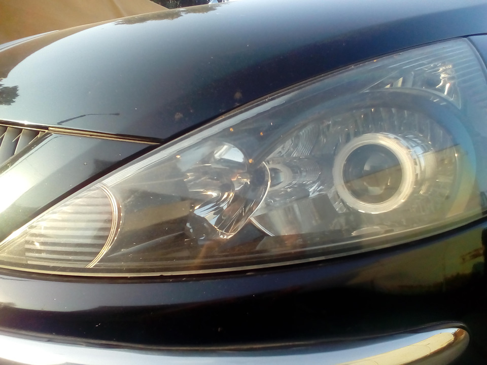 До <img src= — Mitsubishi Grandis