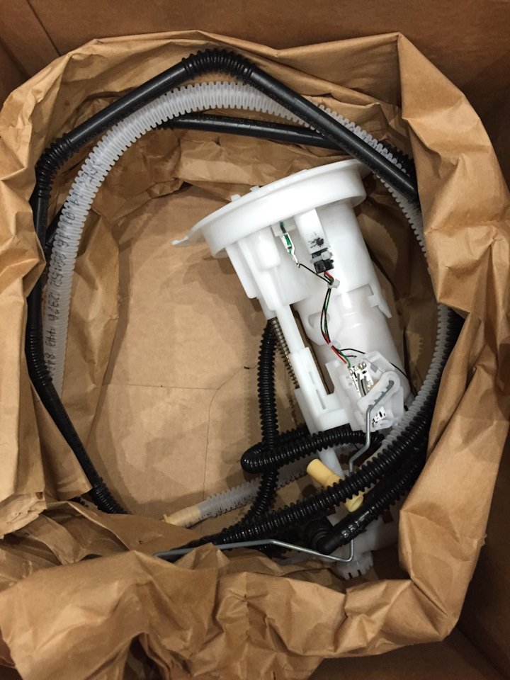 Оригинальный топливный фильтр на Audi Rs Q3 на Audi RS Q3 (1G). | 5 000 ...