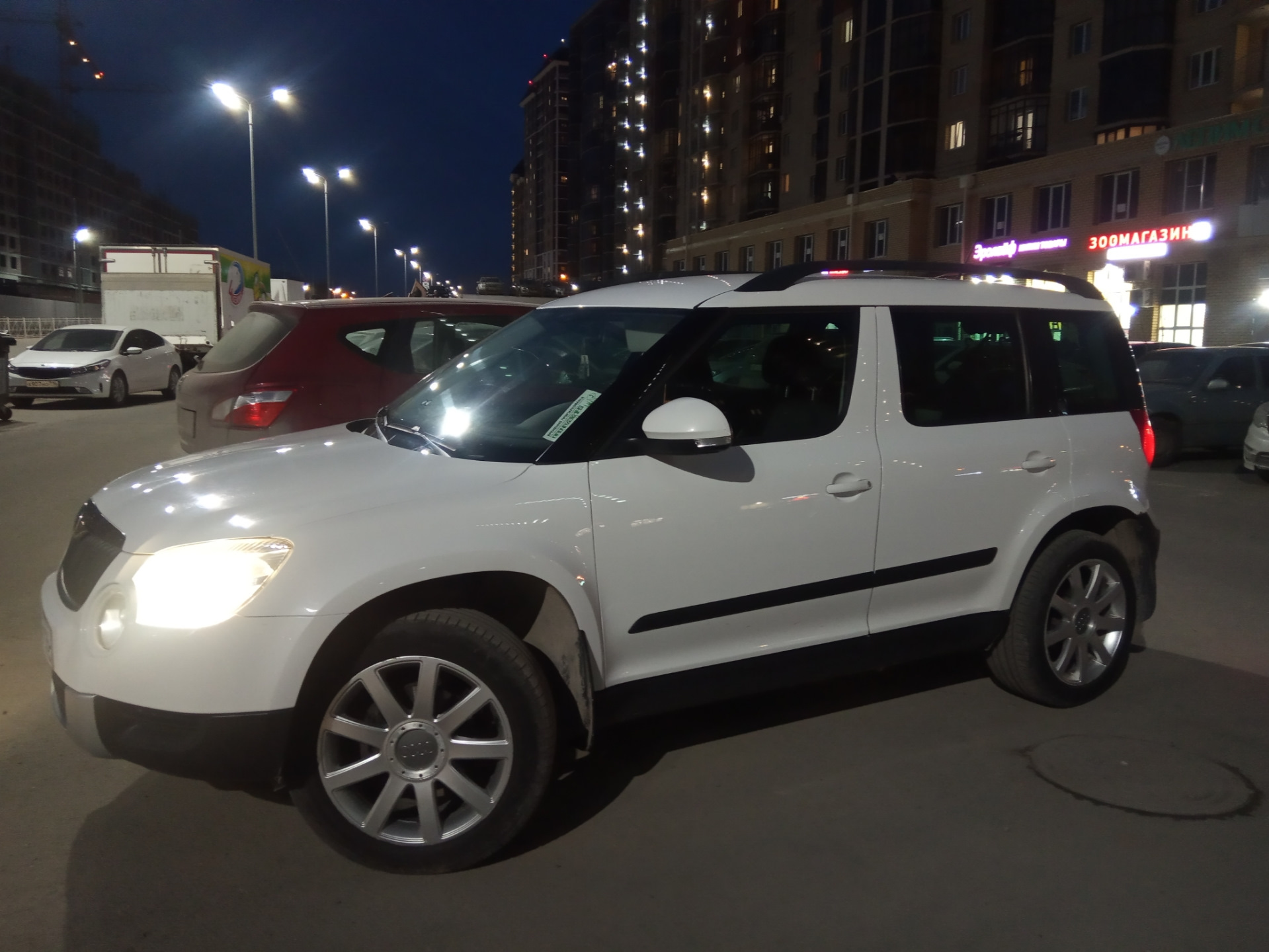 Летняя резина 235/50 R18 Continental на оригинальных дисках AUDI ...