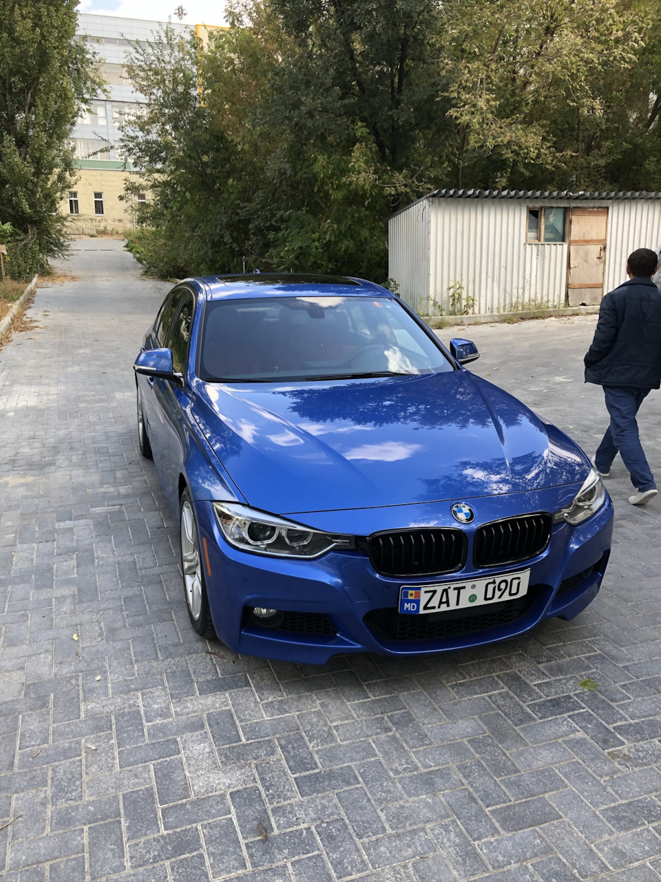 1.0 — BMW 3 series (F30), 3 л, 2015 года | покупка машины | DRIVE2