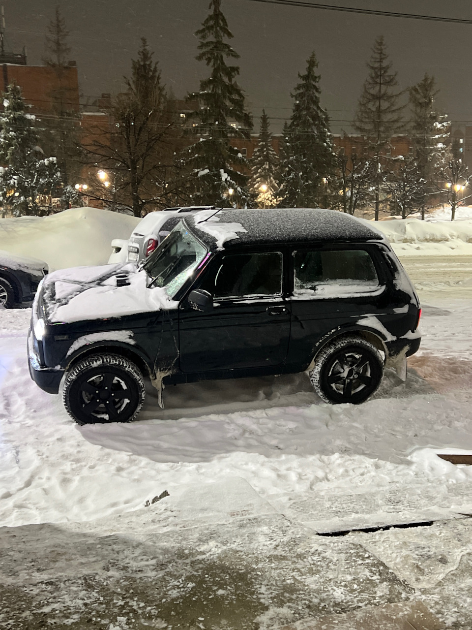 Парни помогите советом по замене передних сидений на иномарочные ...