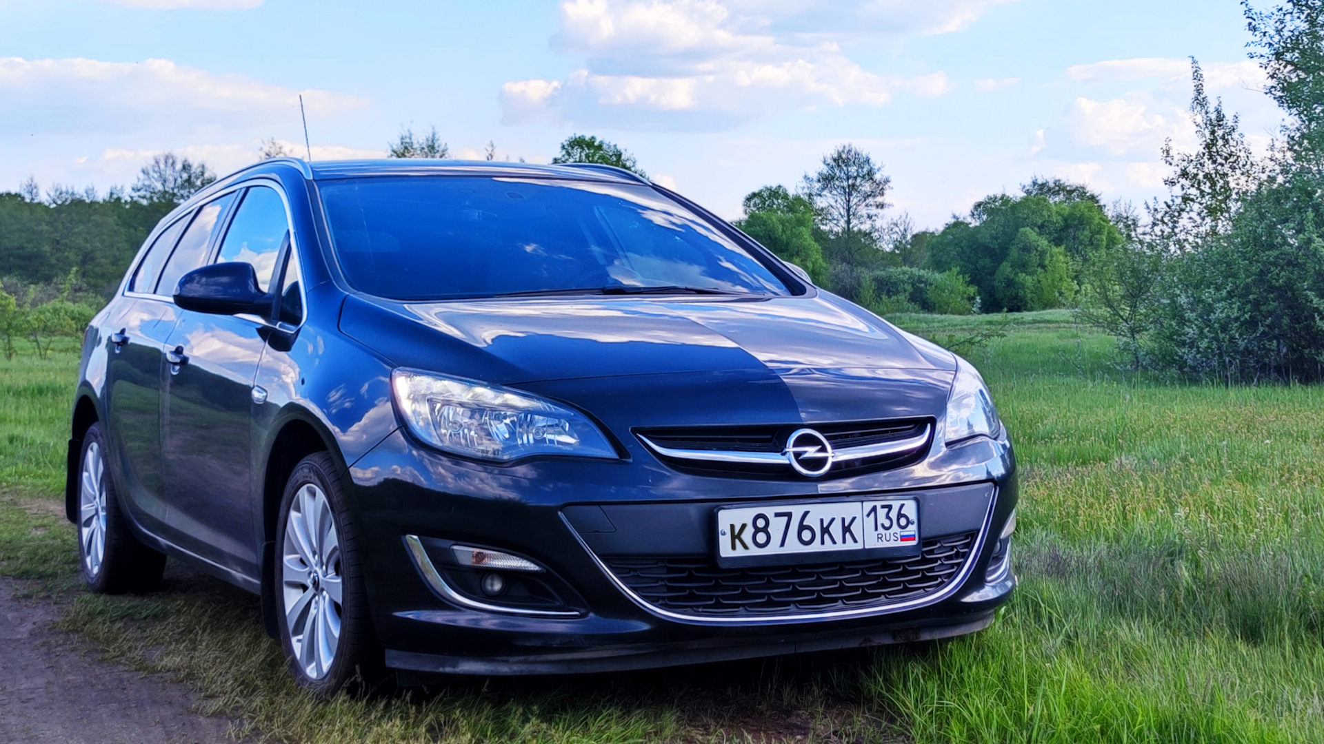 Opel Astra j Sports Tourer