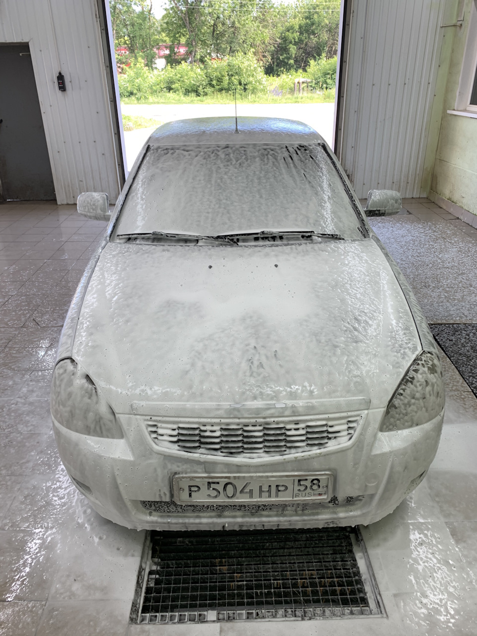 Замена спинки переднего сидения — Lada Приора хэтчбек, 1,6 л, 2012 года ...