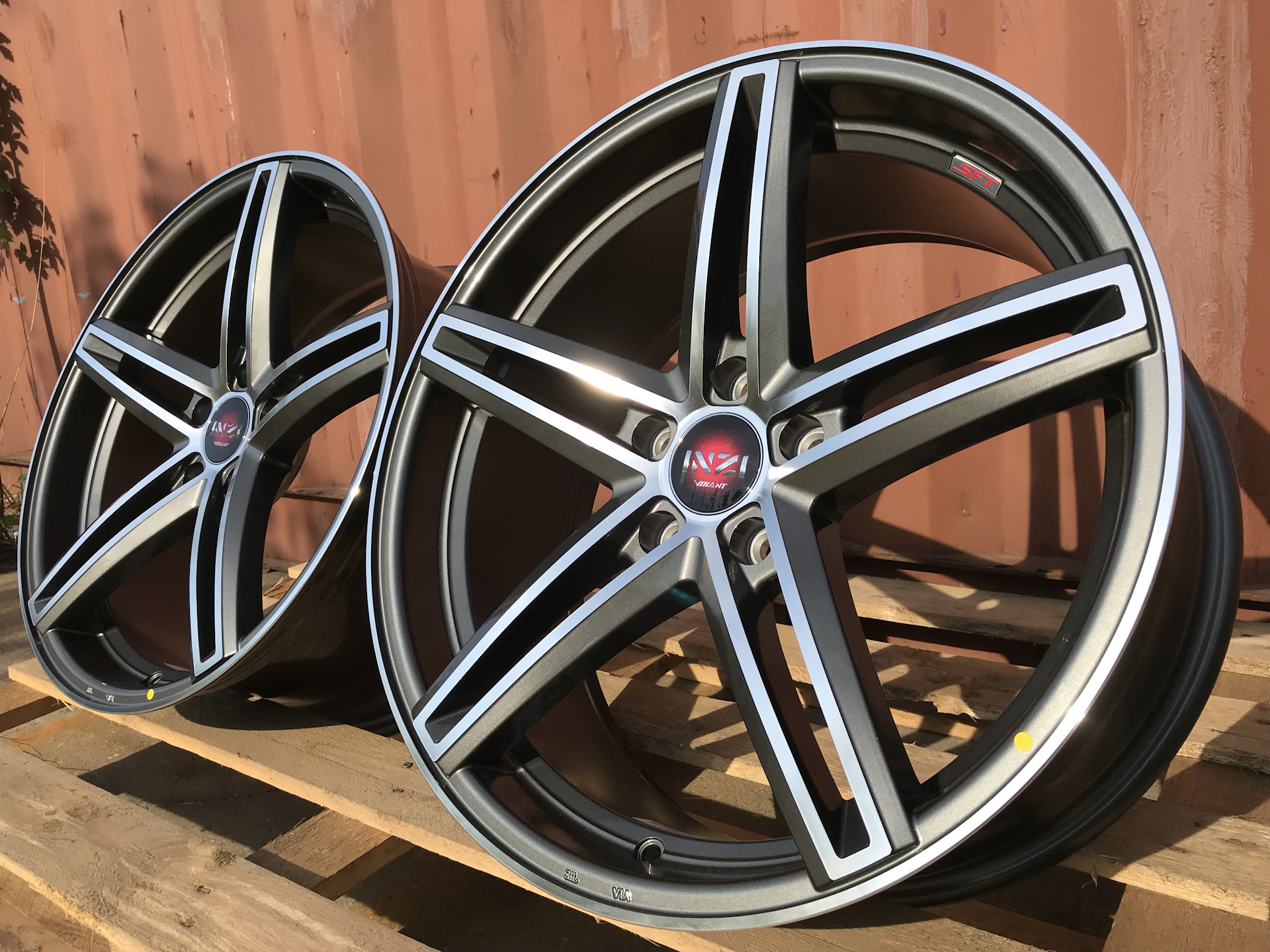 Диски R18 5x 114.3 С Полкой Купить