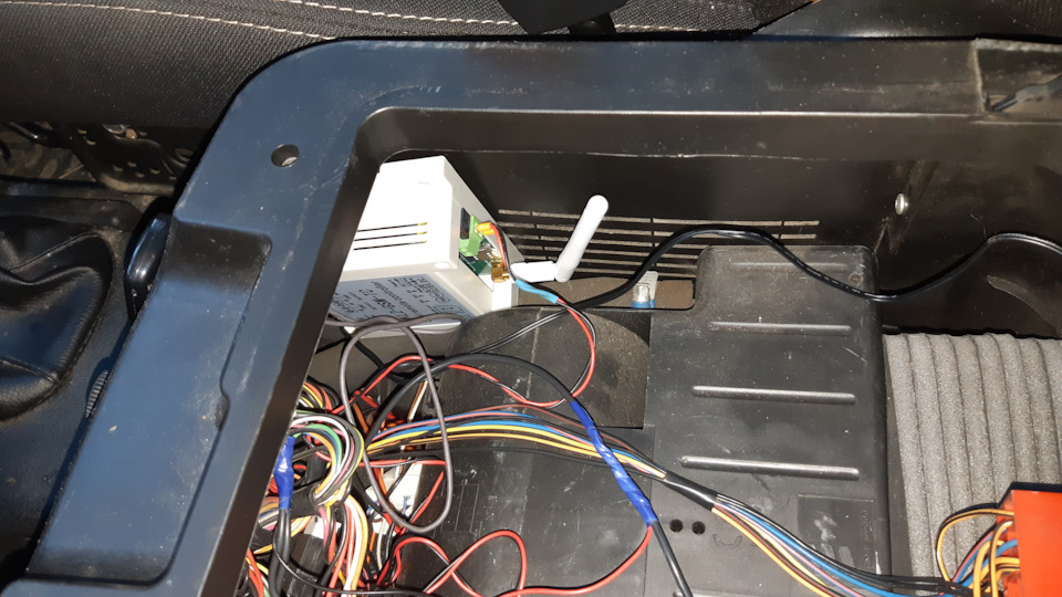 Запуск автономного отопителя с телефона — УАЗ Patriot, 2,7 л, 2012 года ...