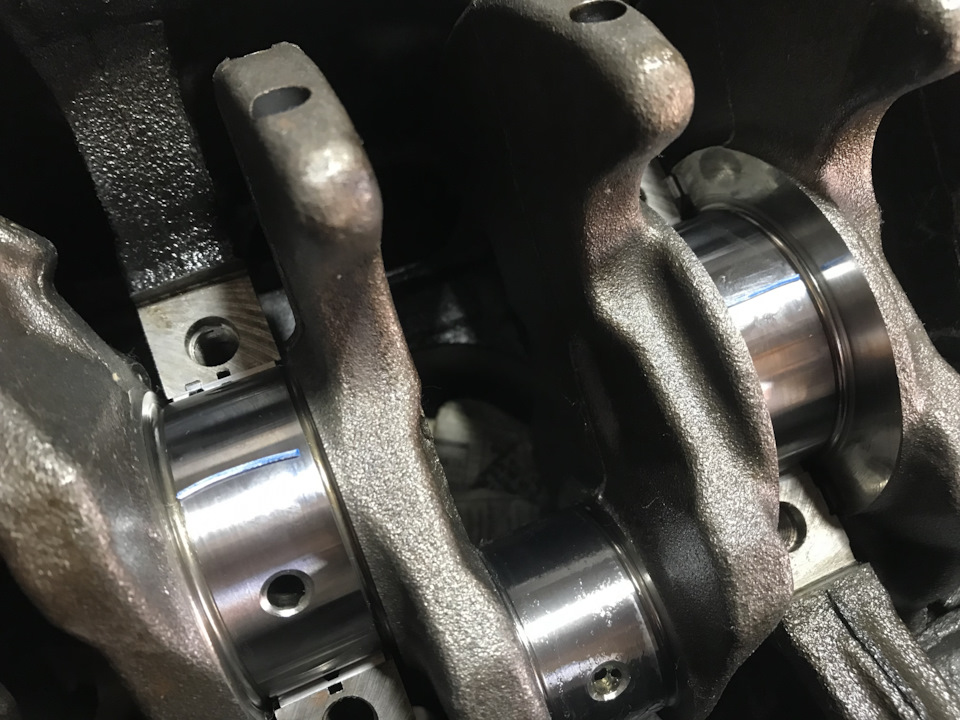 3 — Mitsubishi Airtrek