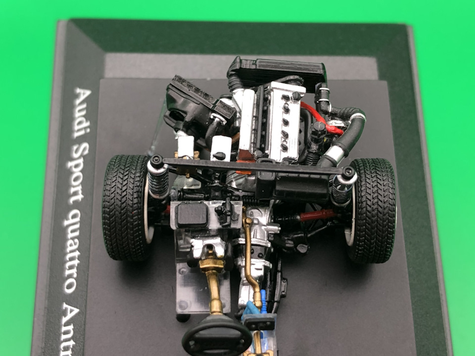 ミニカー 1/43 Audi Sport quatro Drive Train / PMA ミニカー 1/43