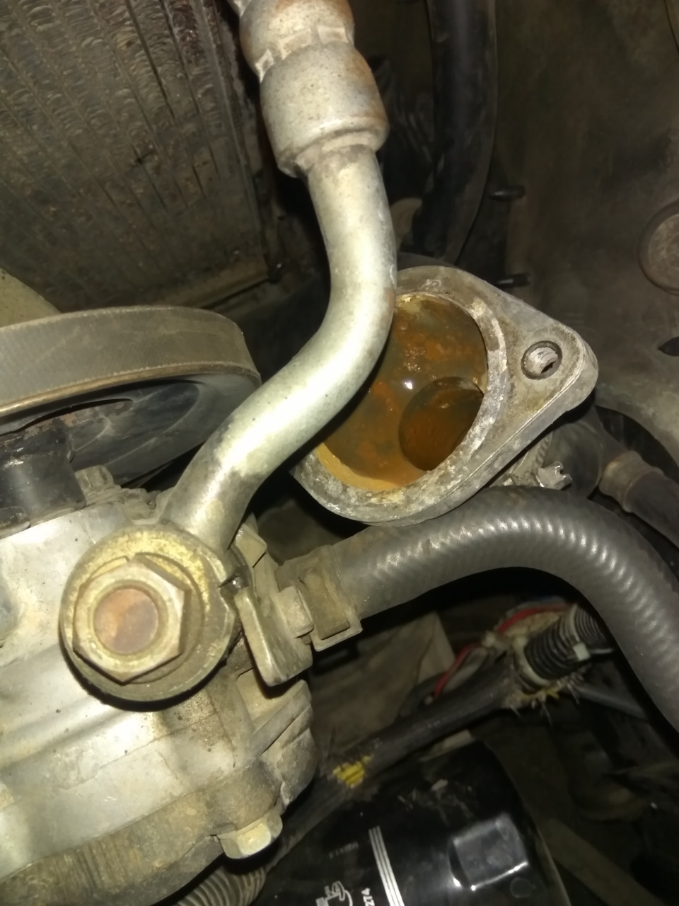 Термостат паджеро спорт. Как правильно поставить термостат на Паджеро мини.