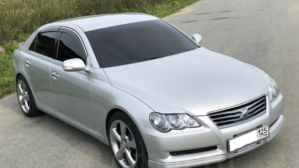 Toyota Mark x 2005