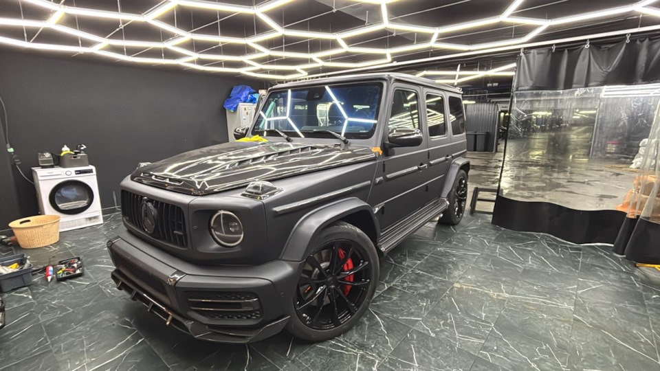 Mercedes-Benz G 63 AMG -VFC CHARISMA-