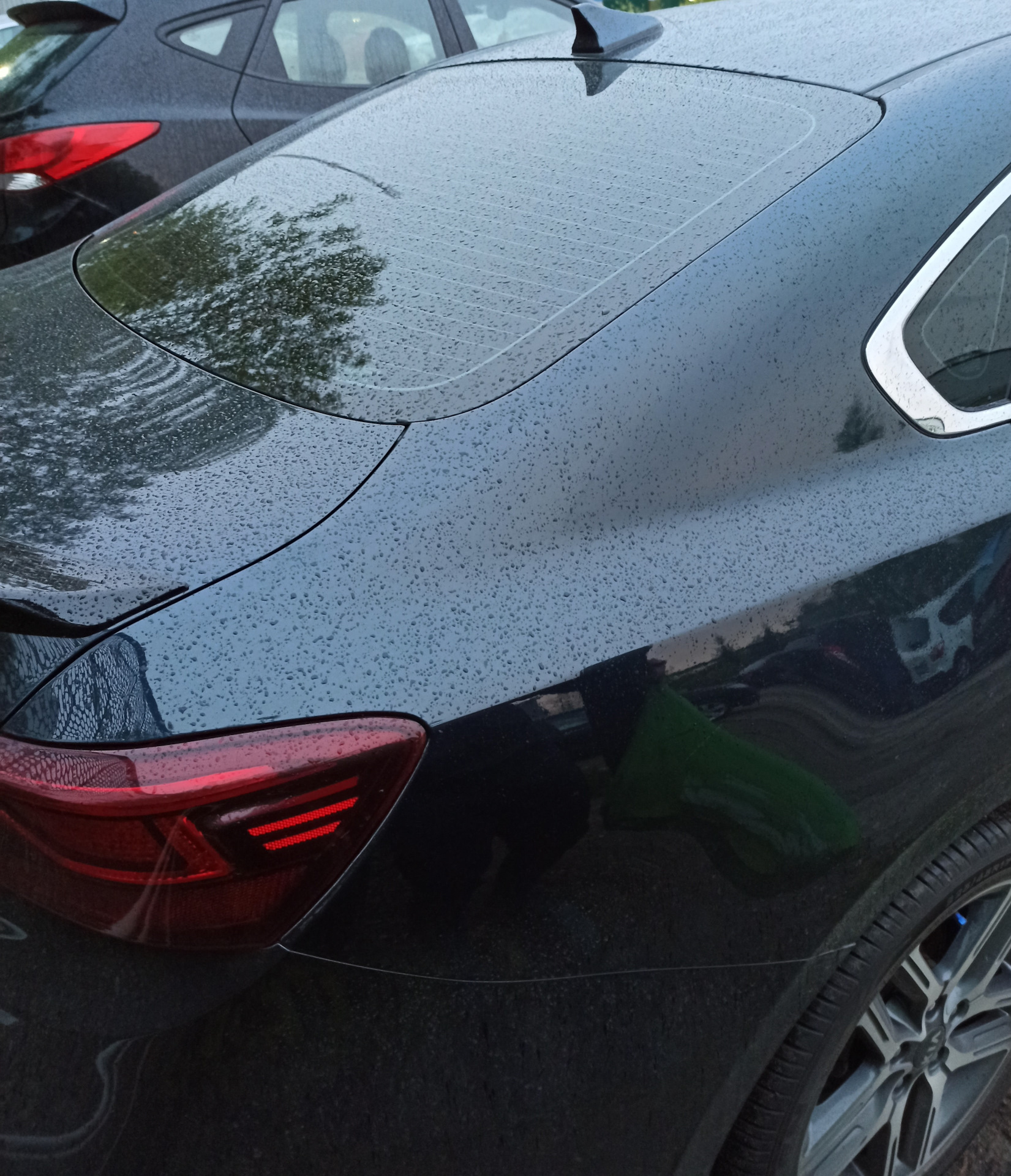 Спойлер (дефлектор) на заднее стекло. Часть 2 — KIA Cerato (4G), 2 л ...