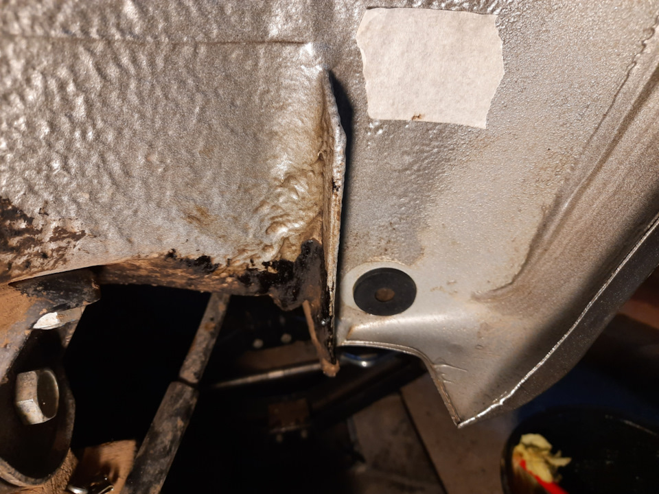 282080-01 разъём 2х. Соединитель заднего крыла и пола ваз 2115. Разъедает задний. Разъем фары ниссан кашкай j10. Разъедает задний.