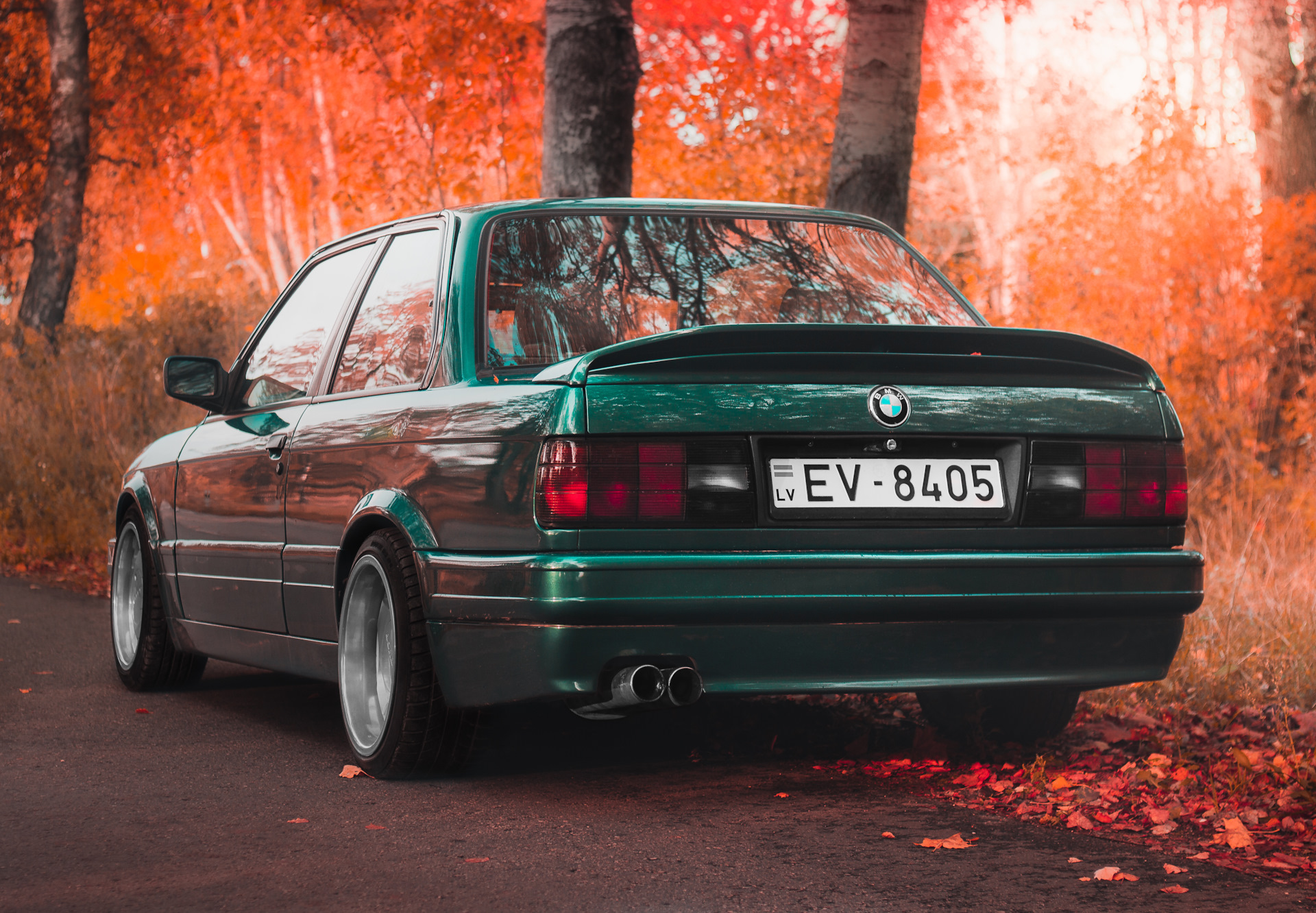 BMW e30 осень