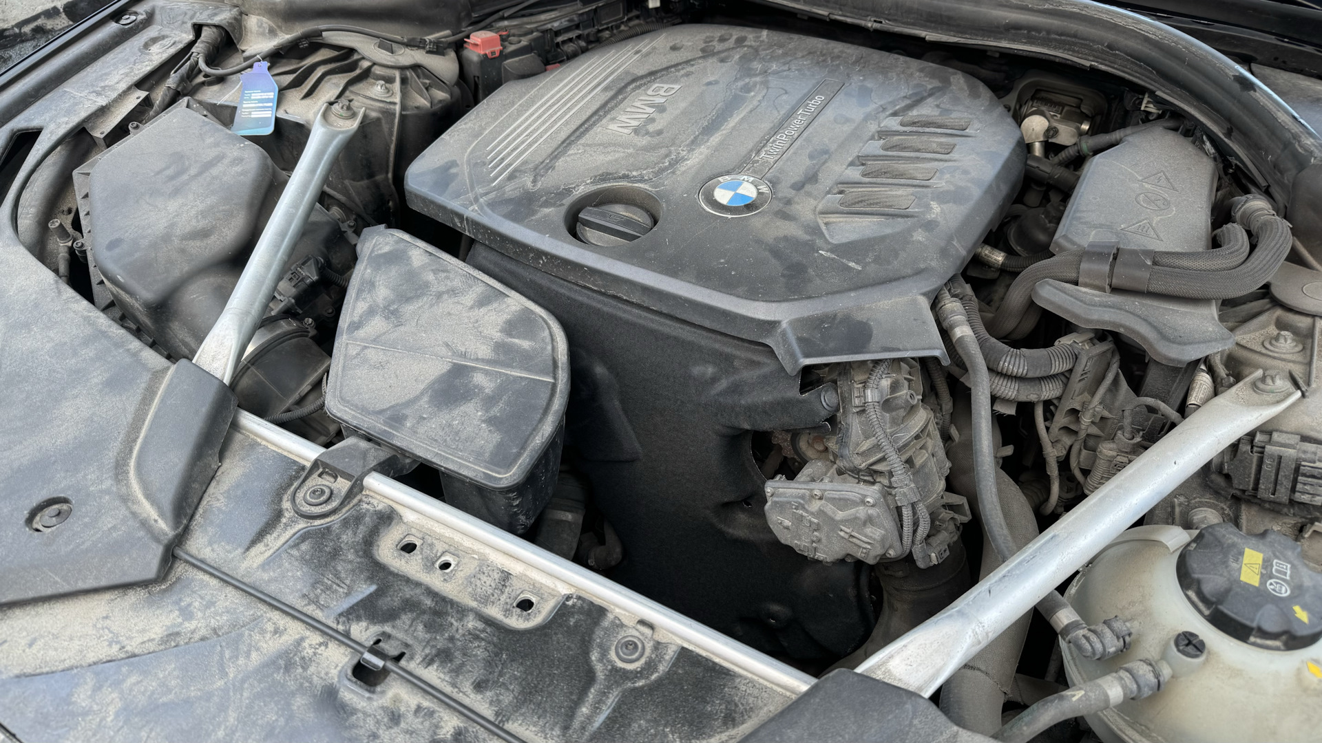 Уход антифриза. Замена радиатора EGR — BMW 5 series (G30), 2 л, 2019 ...
