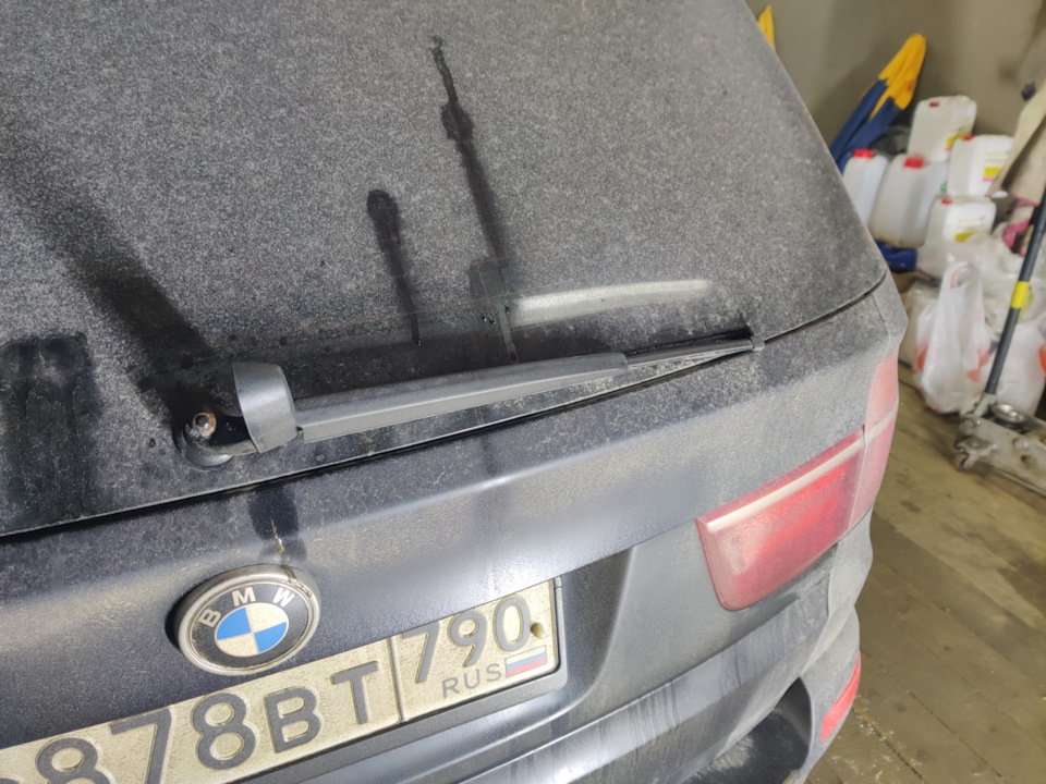 Поводок заднего дворника — BMW X5 (E70), 3 л, 2010 года | своими руками ...