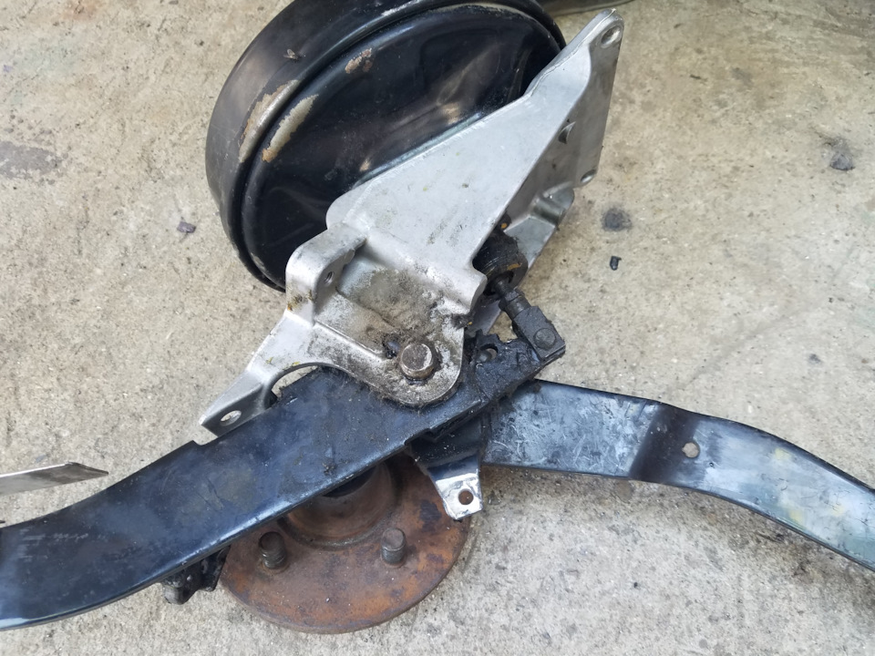 Восстановили отверстие — Volkswagen Caravelle (T3)