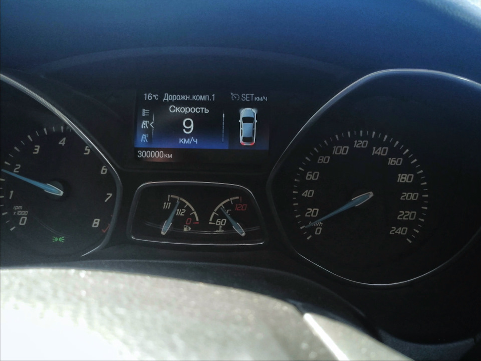 Таких красивых цифр у меня ни на одном одометре еще не было ) — Ford Focus Hatchback III