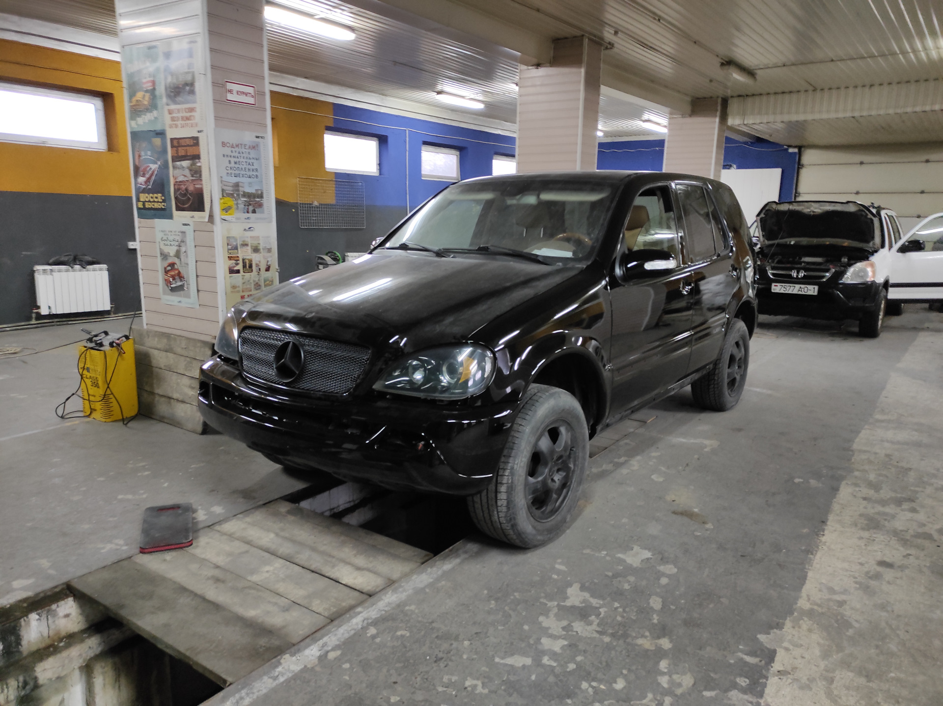 Осталось только фары собрать. — Mercedes-Benz M-Class (W163), 3,2 л ...